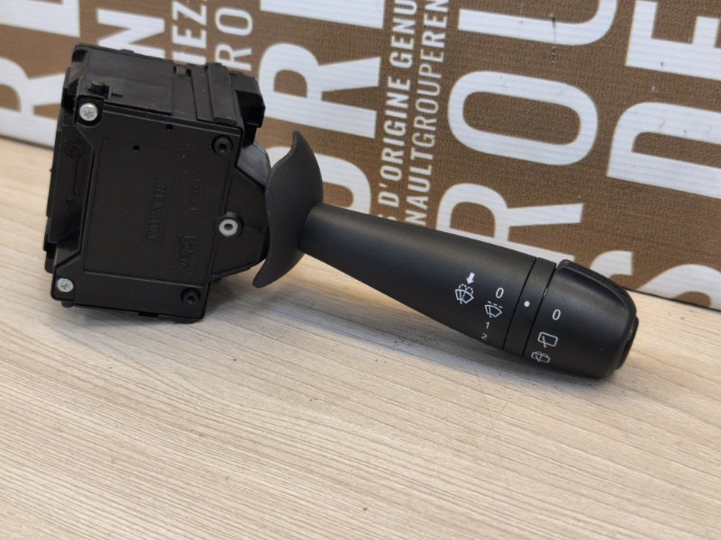 Переключатель стеклоочистителей