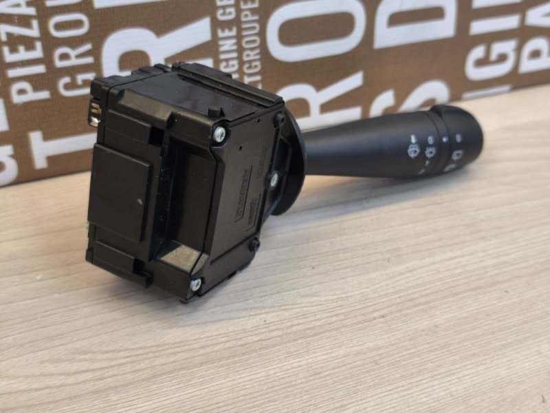 Переключатель стеклоочистителей