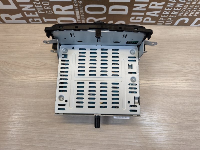 Магнитола штатная