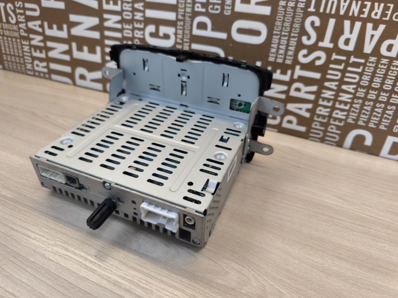 Магнитола штатная