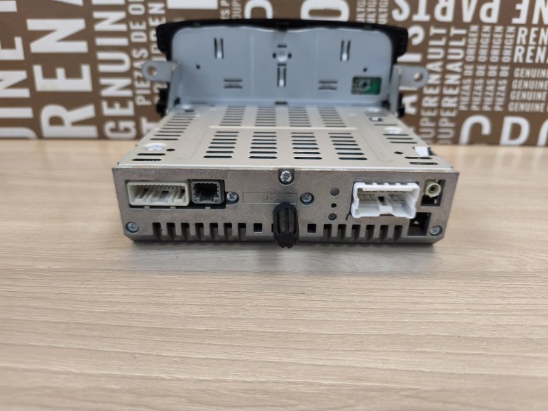 Магнитола штатная