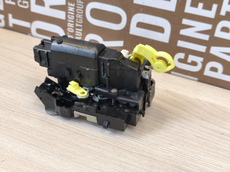 Замок      двери