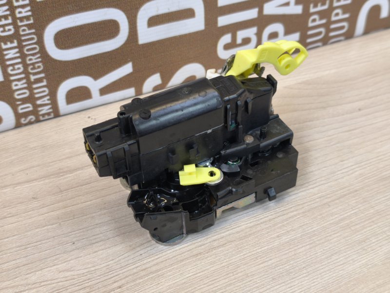 Замок      двери