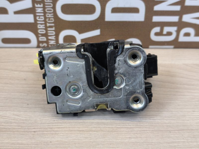 Замок      двери