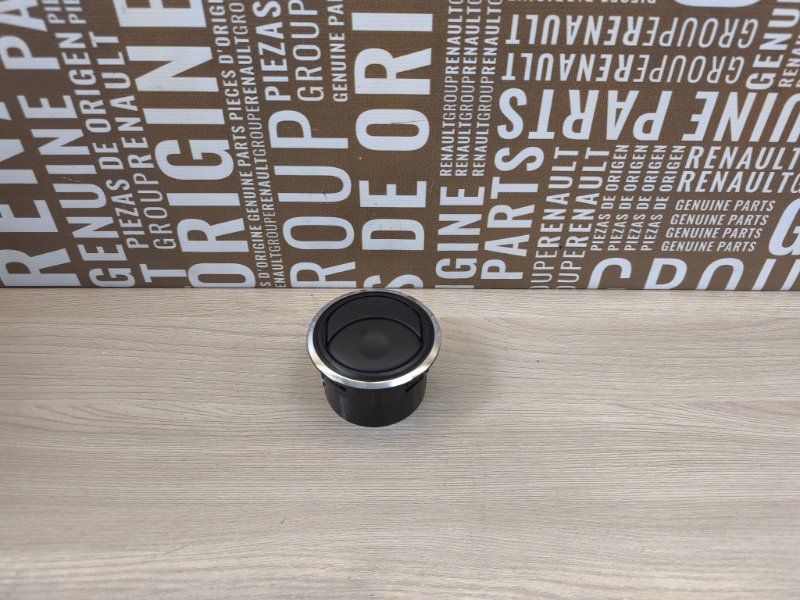 Воздушный дефлектор салона