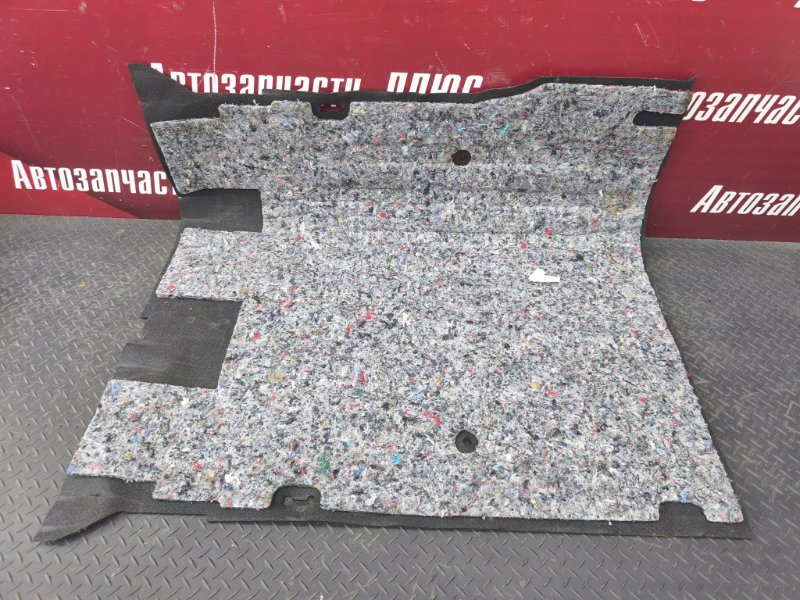 Пол багажника