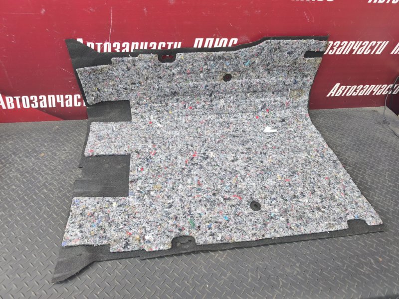 Пол багажника