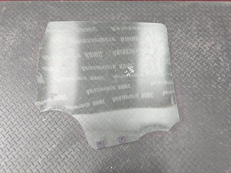 Стекло двери