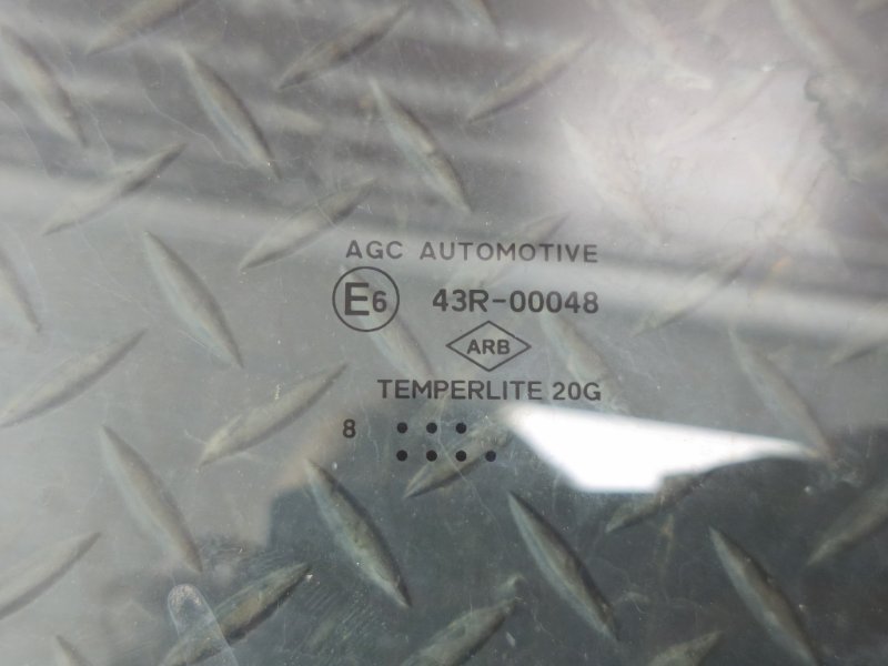 Стекло двери