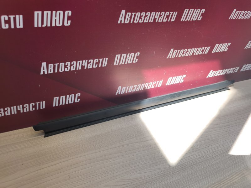 Уплотнитель стекла двери внутренний