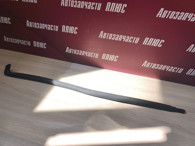 Уплотнитель двери