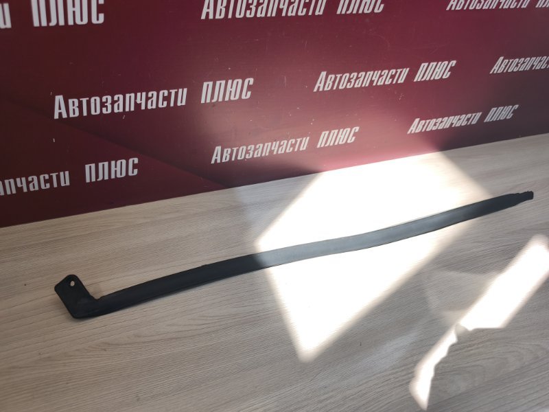 Уплотнитель двери