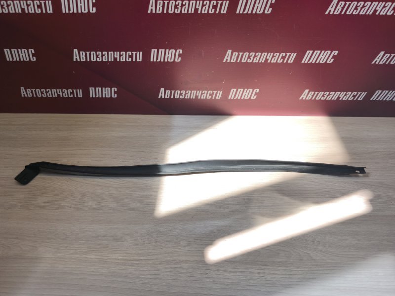 Уплотнитель двери