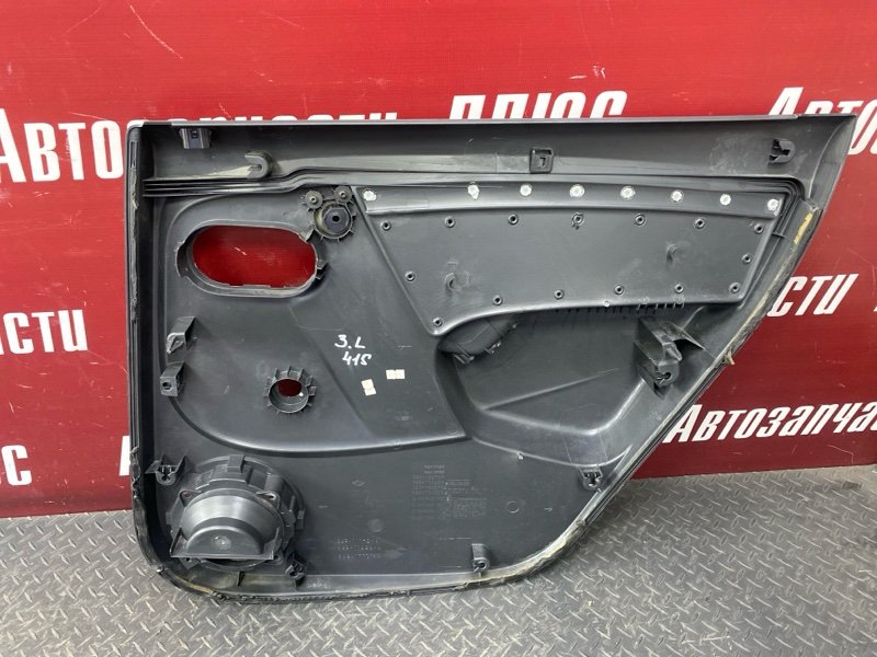 Обшивка      двери