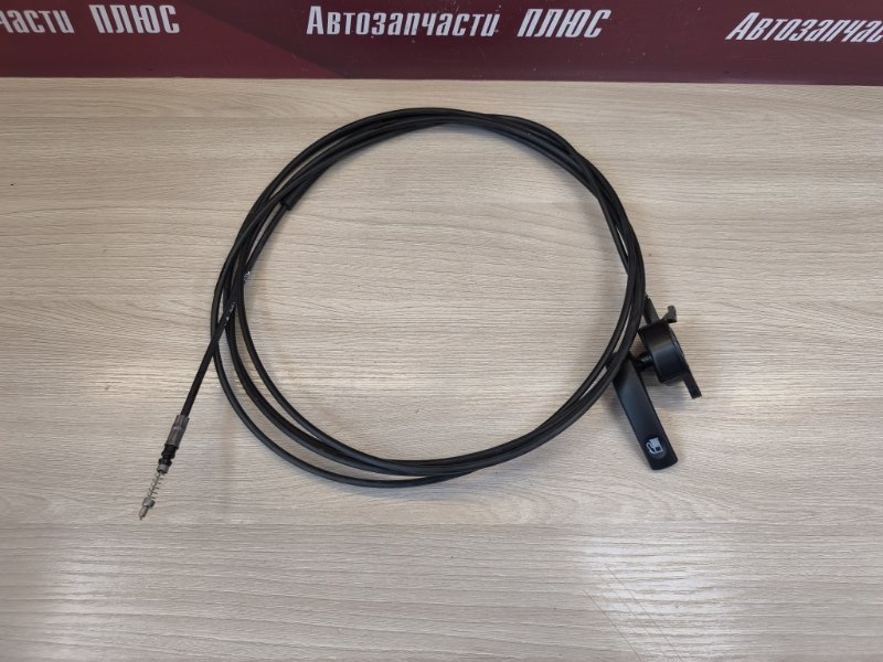 Трос лючка бензобака