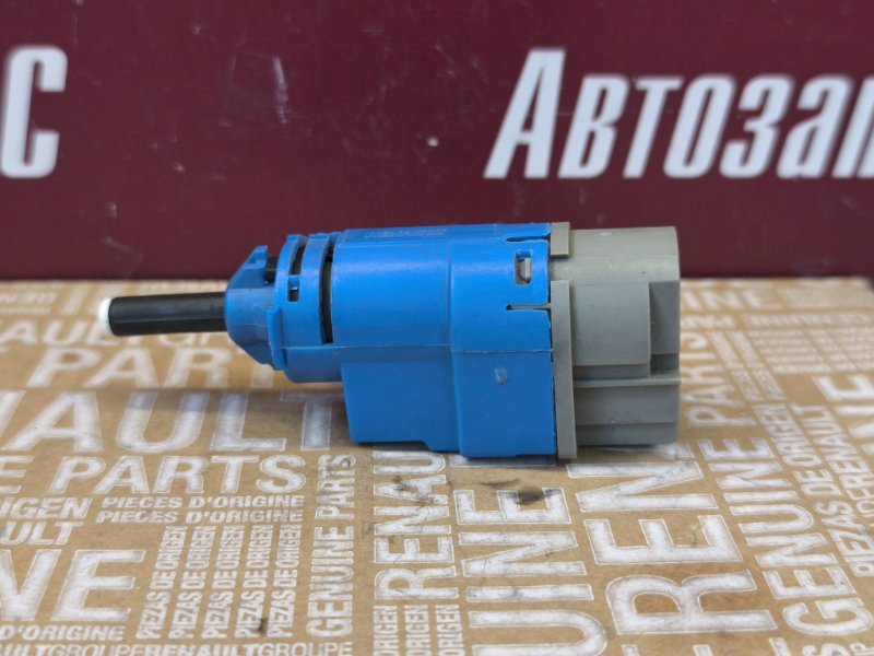 Датчик педали сцепления