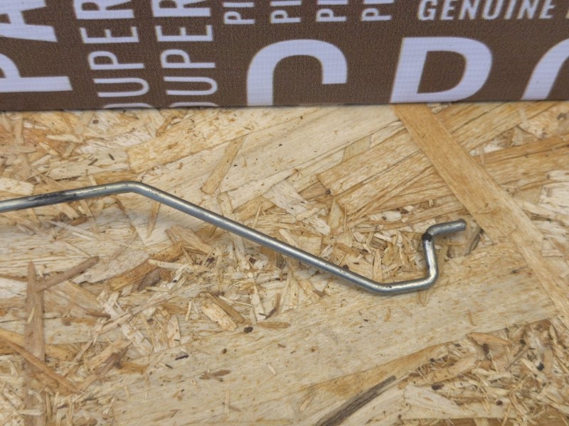 Тяга замка двери