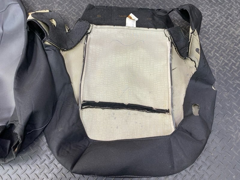 Чехлы на сиденья