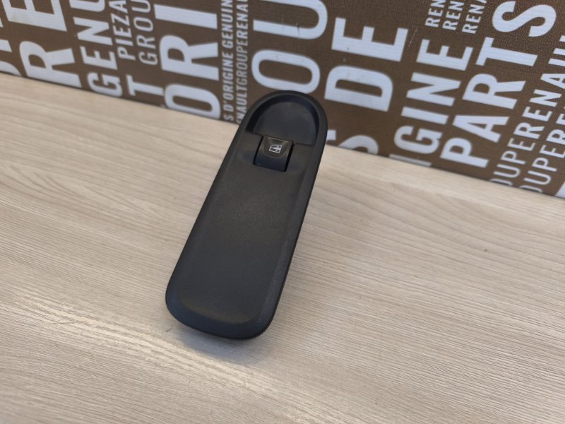 Кнопка стеклоподъемника