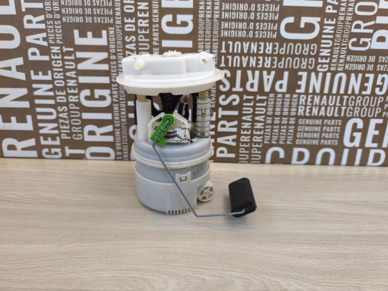 Бензонасос