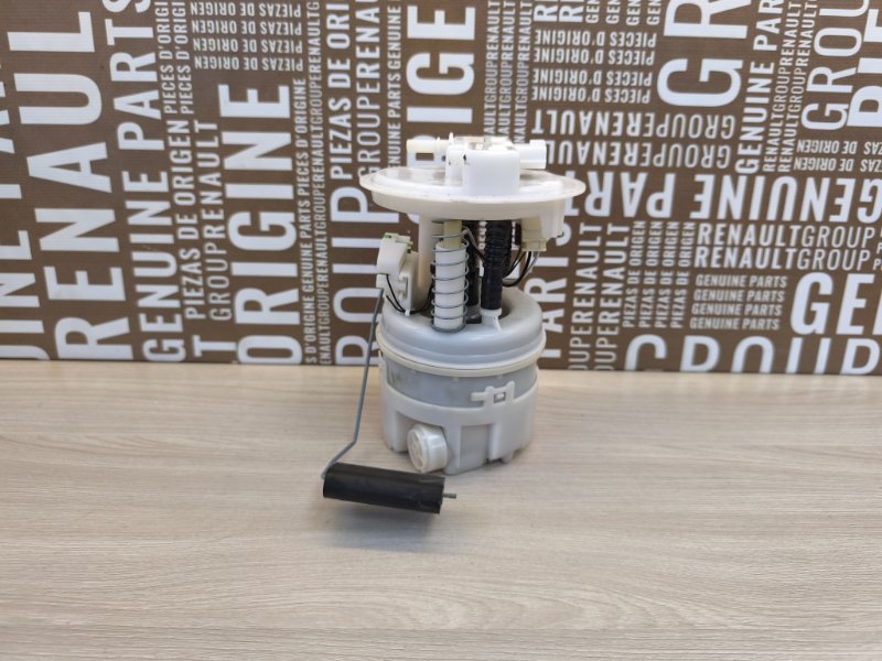 Бензонасос