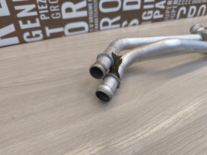 Патрубки отопителя