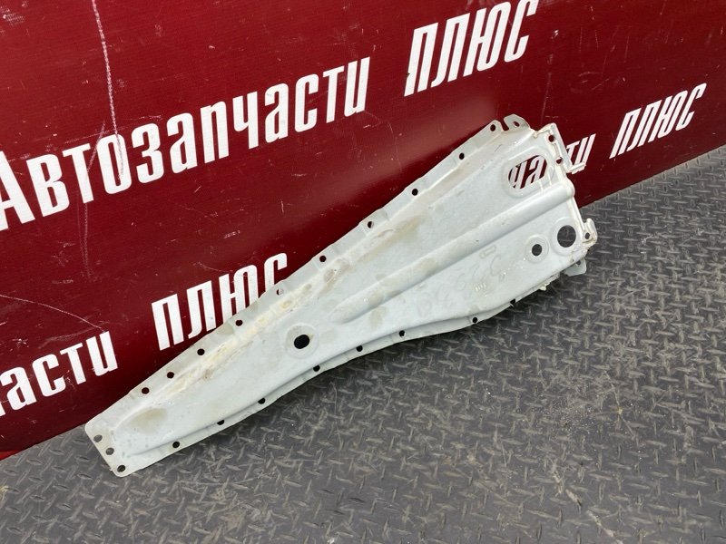 Усилитель лонжерона