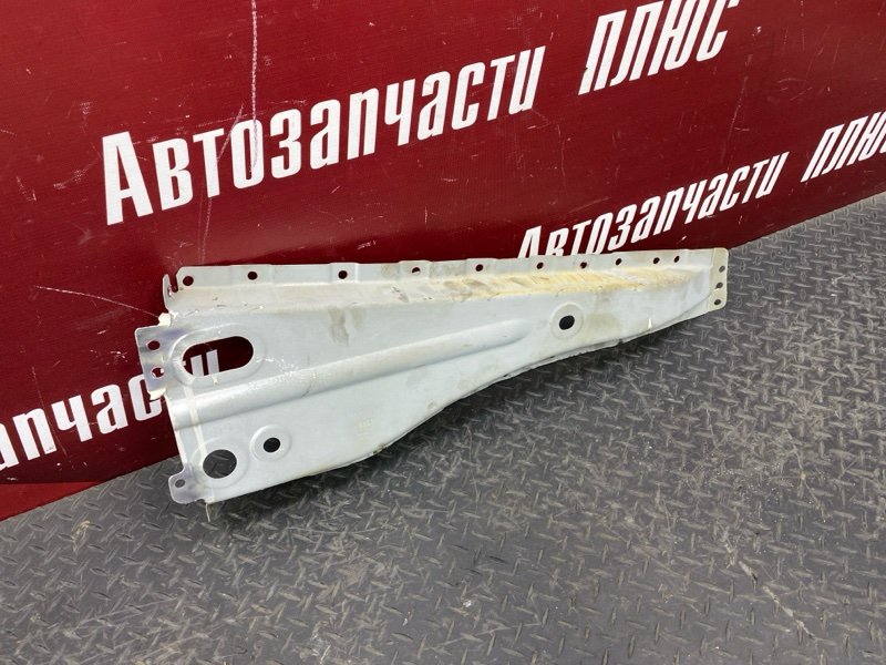 Усилитель лонжерона