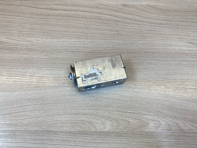 Клапан кондиционера