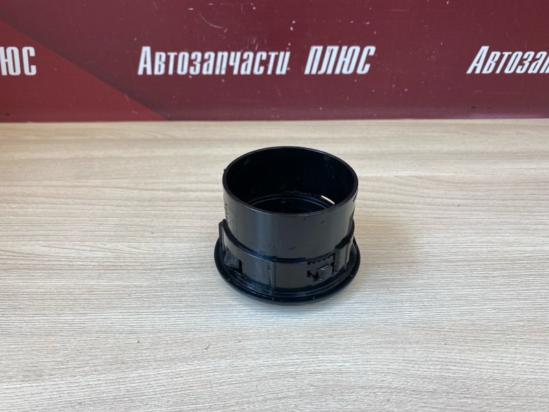 Воздушный дефлектор салона