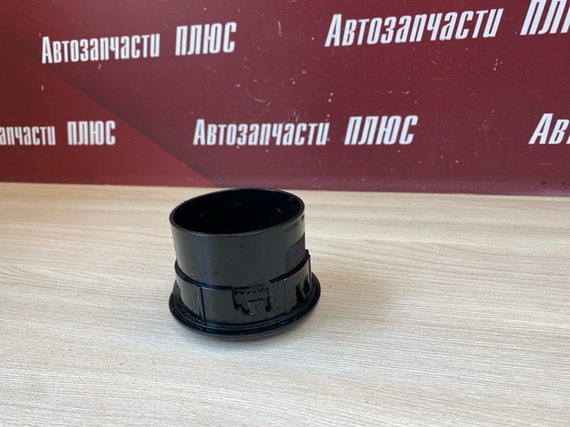 Воздушный дефлектор салона