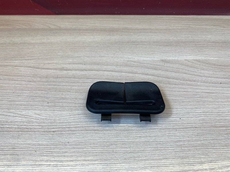 Направляющая ремня безопасности