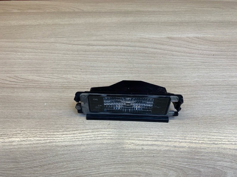 Плафон подсветки номера