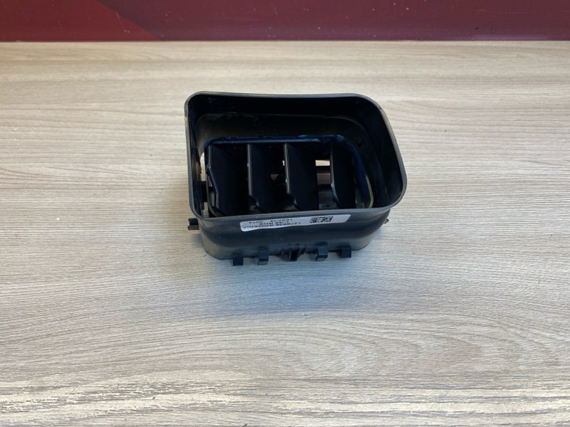 Дефлектор воздушный