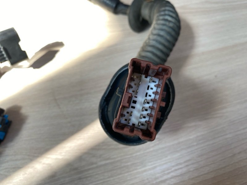 Проводка      двери