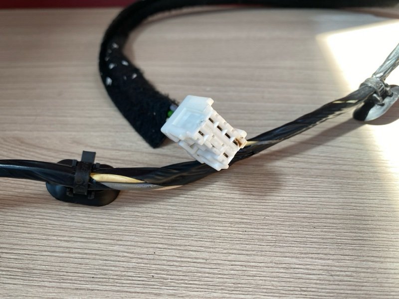 Проводка      двери