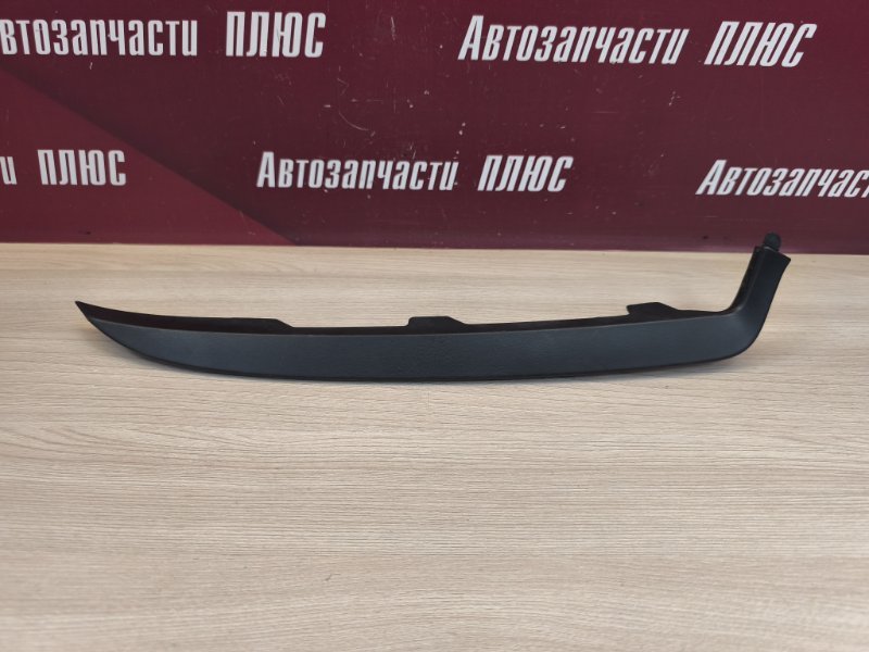 Планка под фару