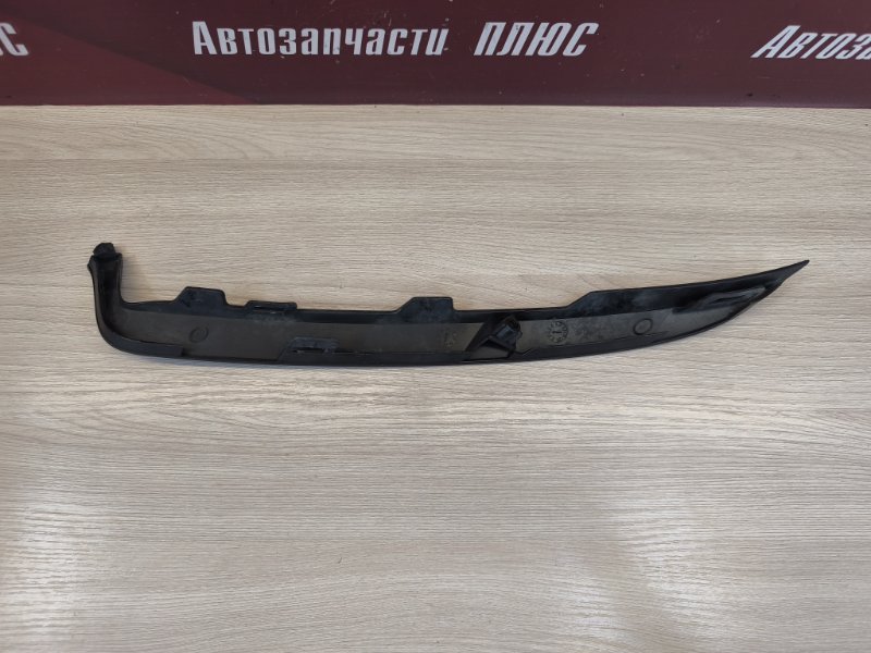 Планка под фару