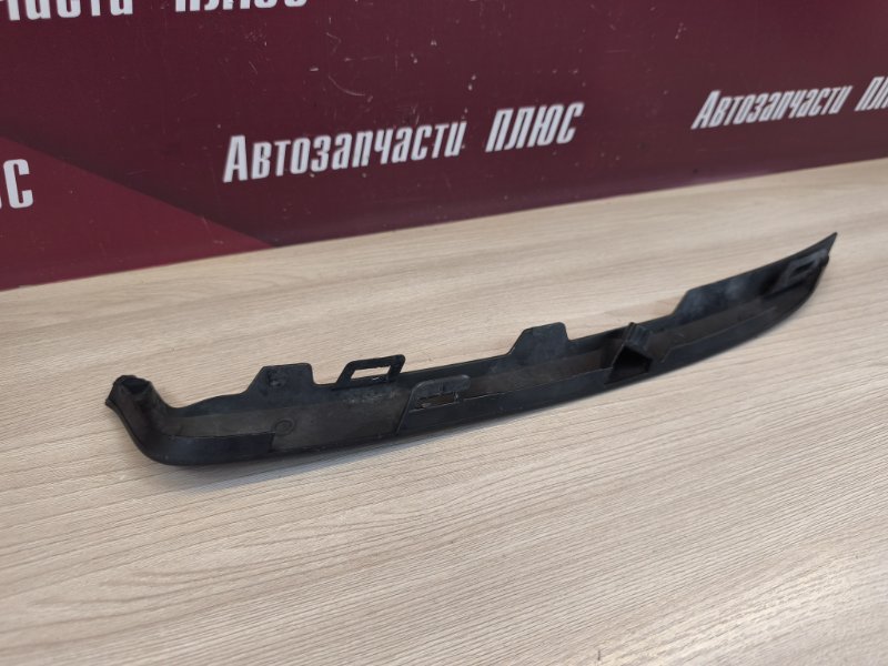 Планка под фару