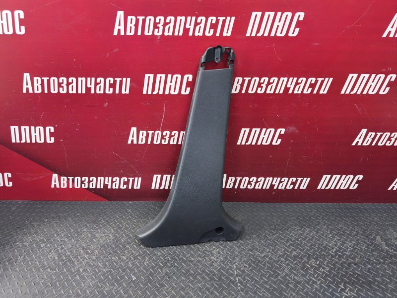 Обшивка средней стойки