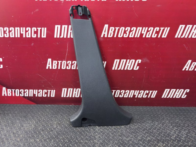 Обшивка средней стойки