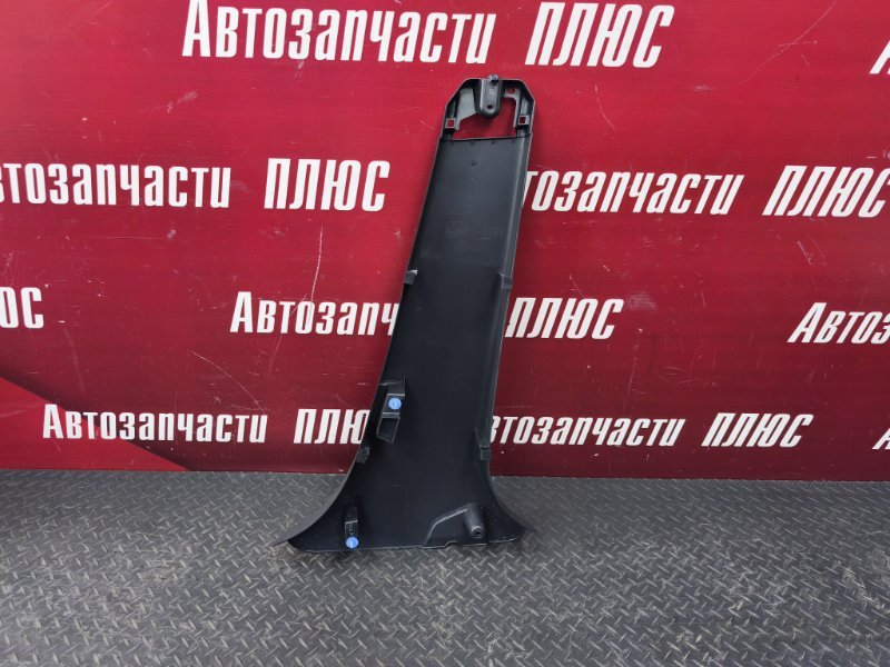 Обшивка средней стойки