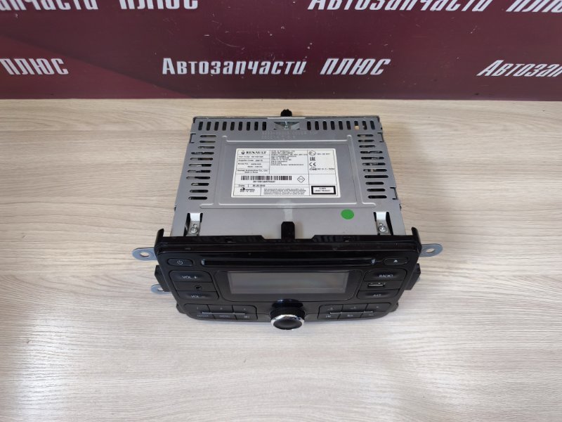 Магнитола штатная