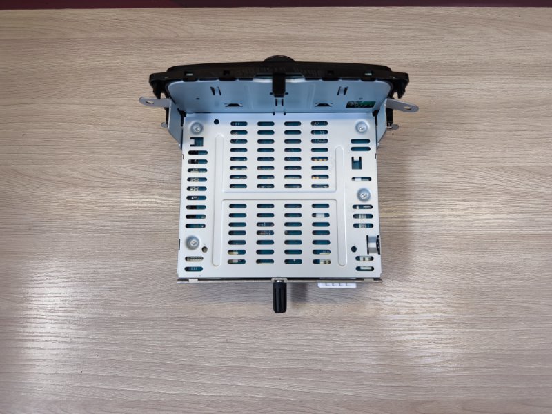 Магнитола штатная