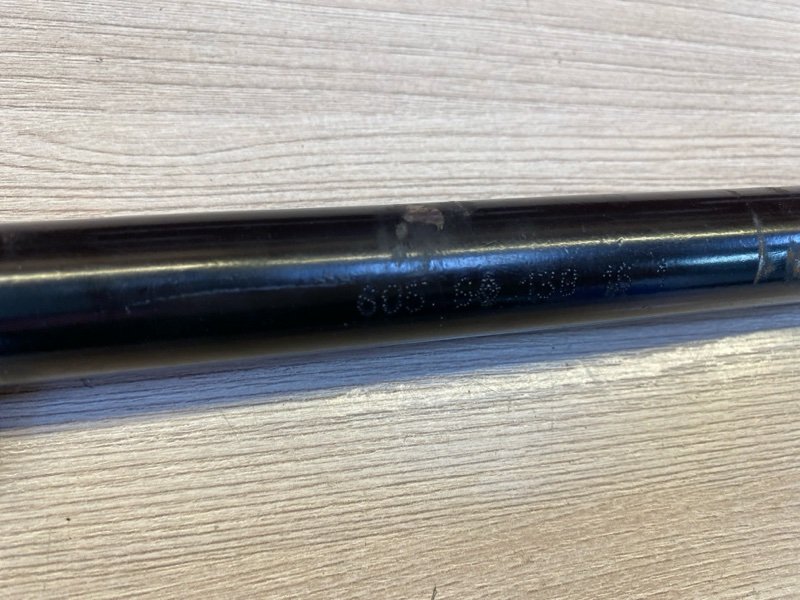 Буксировочный крюк