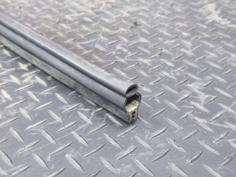 Уплотнитель жабо