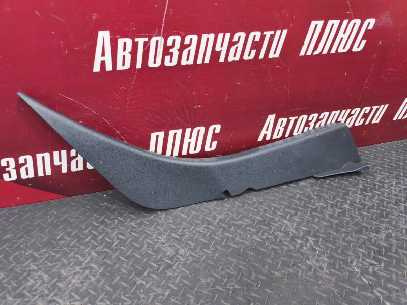 Обшивка стойки