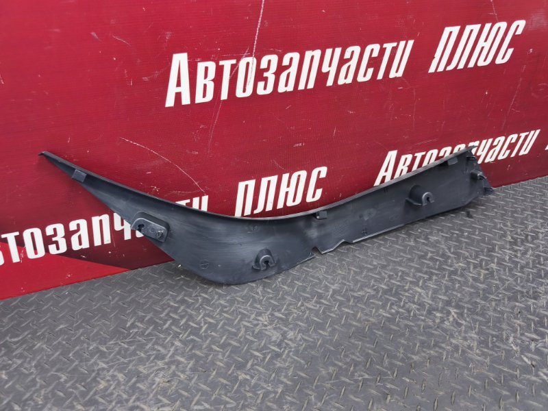 Обшивка стойки