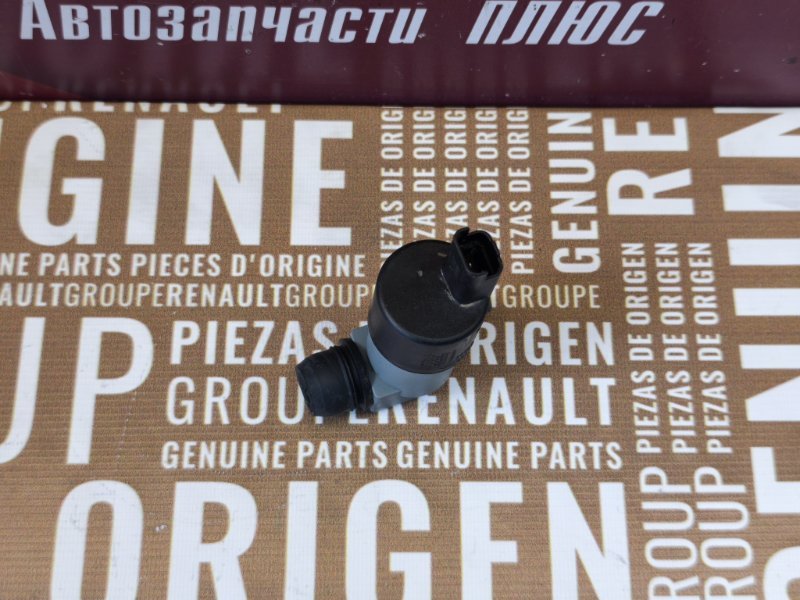 Моторчик бачка омывателя