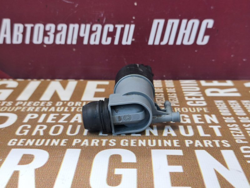 Моторчик бачка омывателя